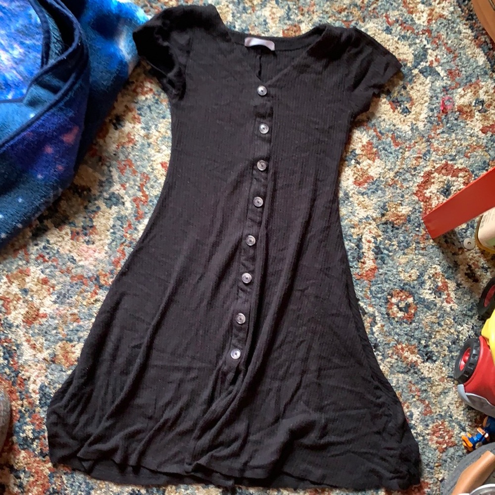 Black dress faux butttons size medium